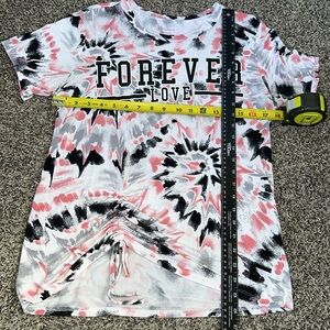 Womens Cute stylish juniors 15-17 XL tee shirt white pink black